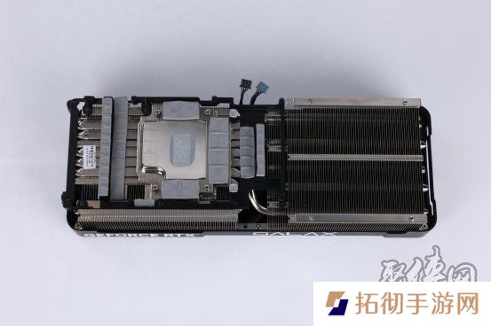 支持DLSS4，从“新”出发