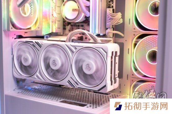 支持DLSS4，从“新”出发
