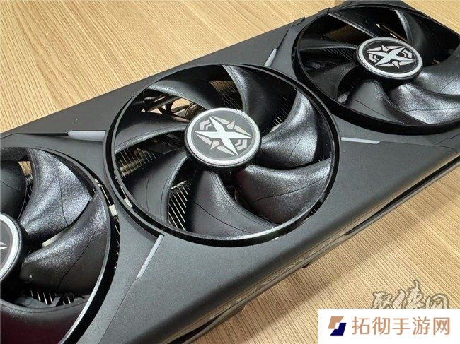 DLSS 4性能全力冲锋，耕升 GeForce RTX 5080 炫光 OC 值得你拥有！