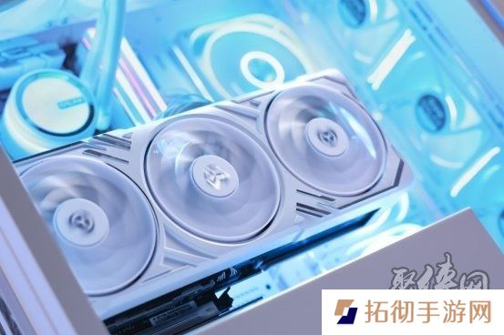 支持DLSS4，从“新”出发