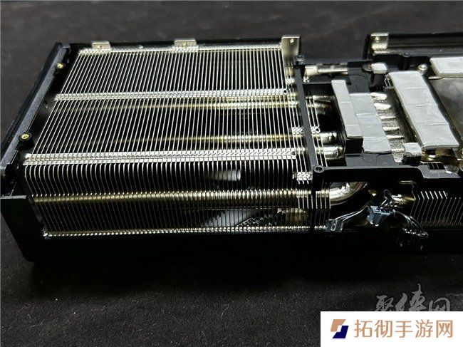 技嘉 GeForce RTX™ 50 系列显示卡正式上市，散热方案全面升级释放强劲性能