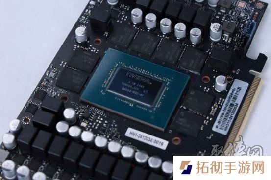 支持DLSS4，从“新”出发