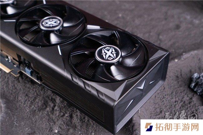 技嘉 GeForce RTX™ 50 系列显示卡正式上市，散热方案全面升级释放强劲性能