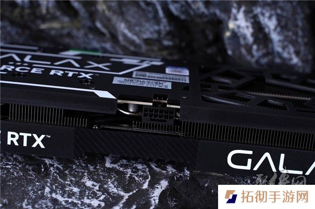 速速拿下这款新卡，影驰RTX 5070 FIRE评测