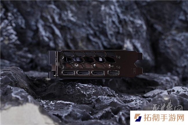 速速拿下这款新卡，影驰RTX 5070 FIRE评测