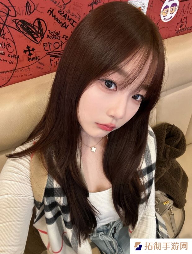 解说Kitty晒照：doner kebab也太好吃了吧