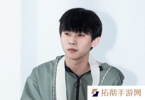 icon：前天Ale跟我打电话还说他们和HLE打训练赛有来有回呢！