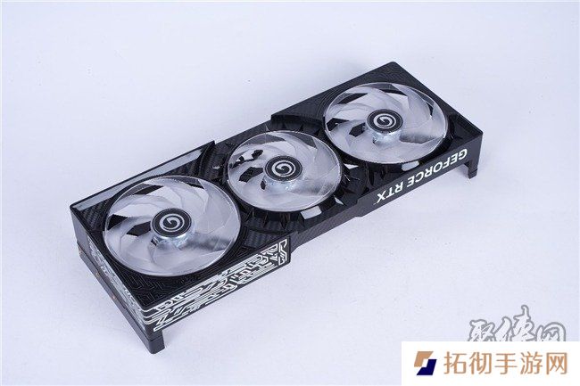 更快更强更AI，影驰GeForce RTX 5090 D 大将评测