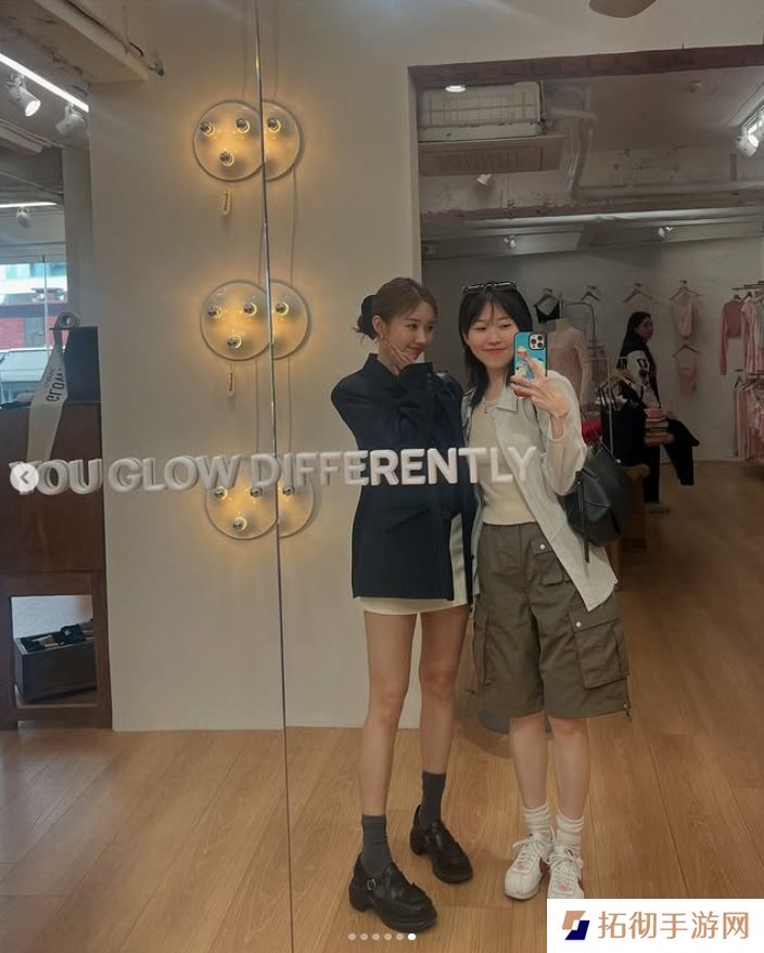 LCK美女主持尹秀彬分享生活照：韩国的春天...快结束了????